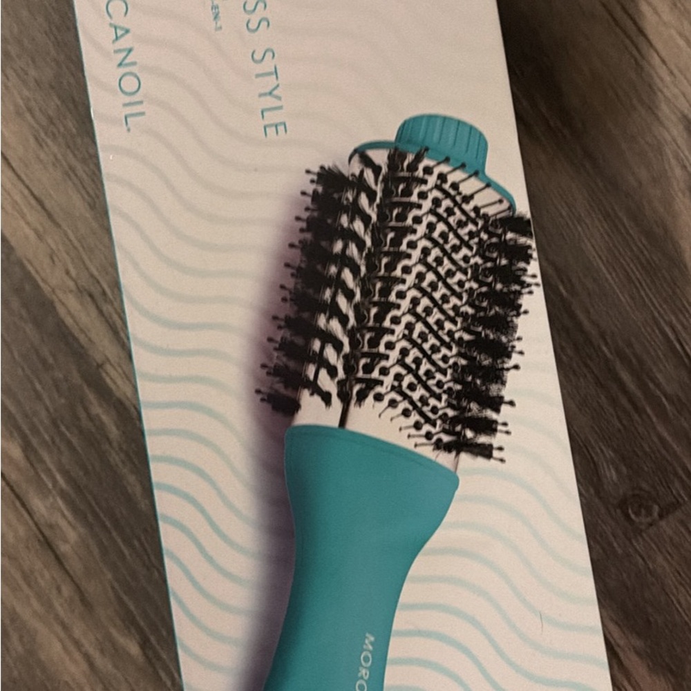 Moroccanoil Styling Brush with Teal Handle